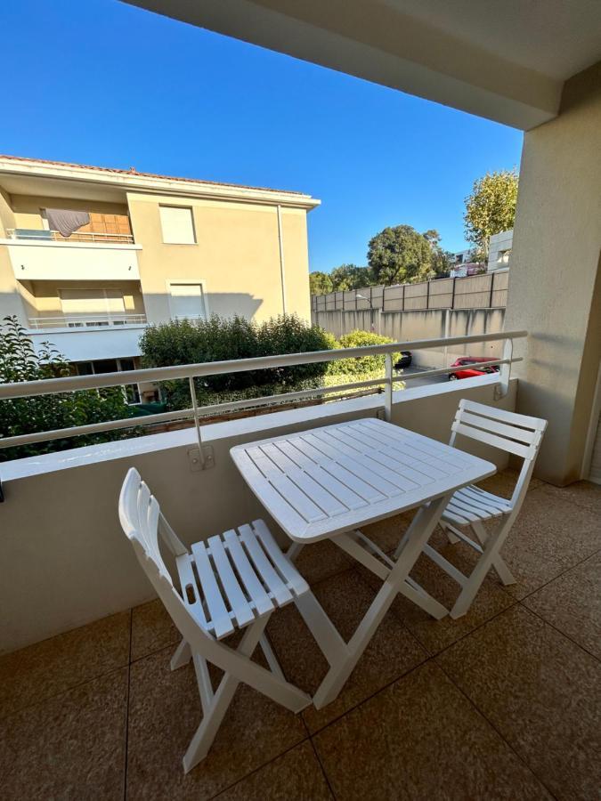 Appartement Avec Terrasse Et Box Entre Plages Et Nature Marsilya Dış mekan fotoğraf