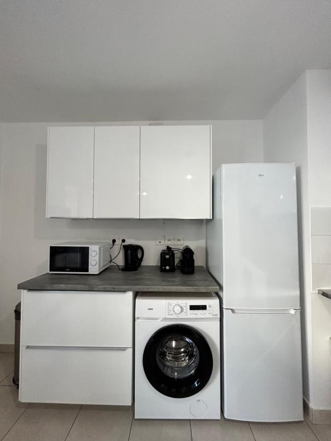 Appartement Avec Terrasse Et Box Entre Plages Et Nature Marsilya Dış mekan fotoğraf
