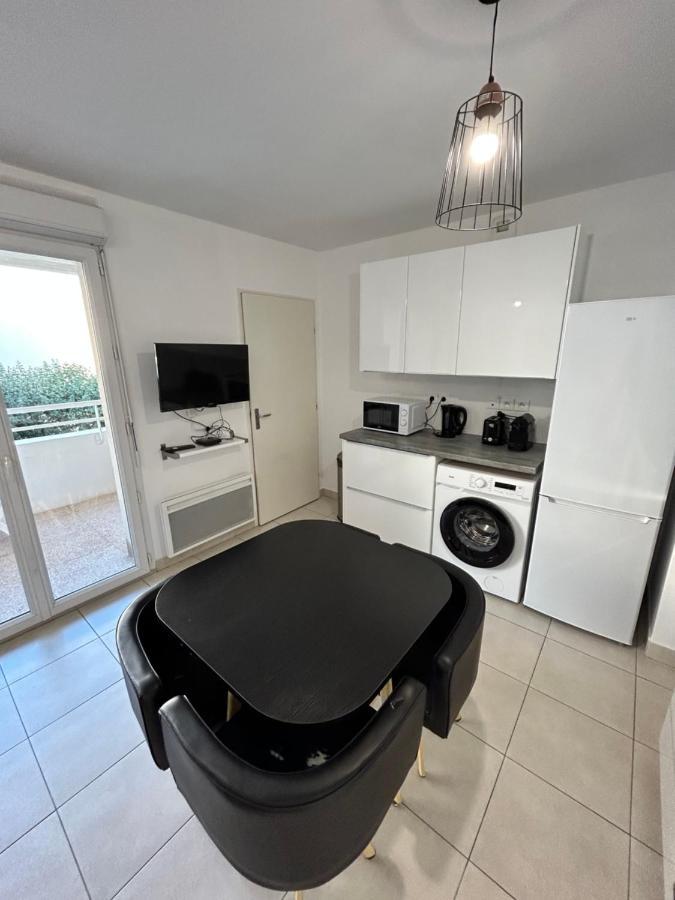 Appartement Avec Terrasse Et Box Entre Plages Et Nature Marsilya Dış mekan fotoğraf